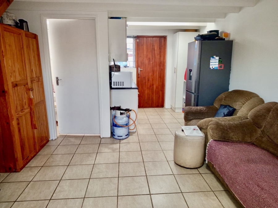 2 Bedroom Property for Sale in Walmer Eastern Cape